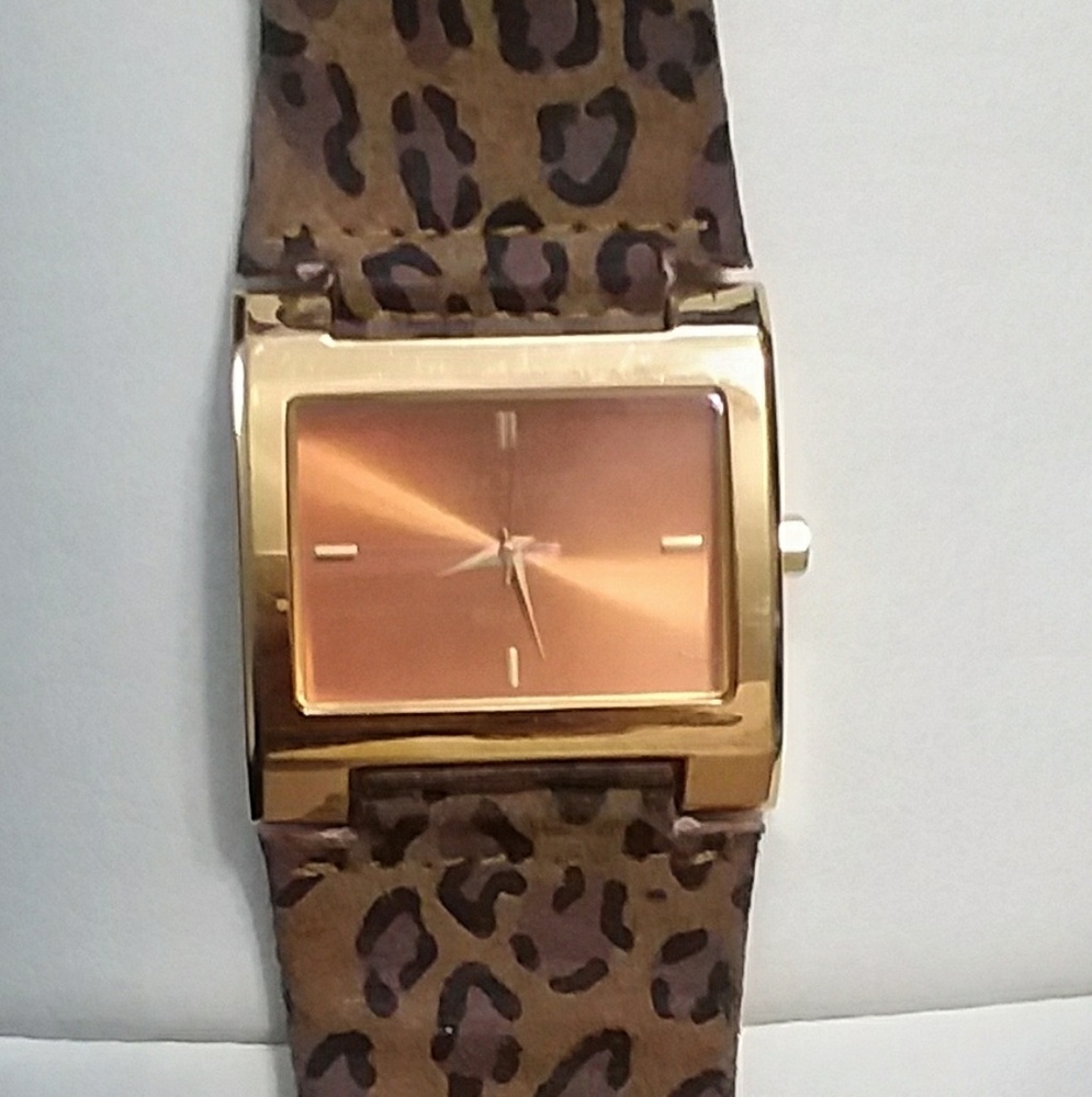 JOAN RIVERS GOLD LEOPARD WATCH